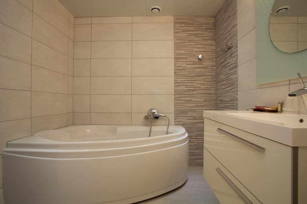 Logis Hotel Restaurant Spa Beau Site Luxeuil-les-Bains Luaran gambar