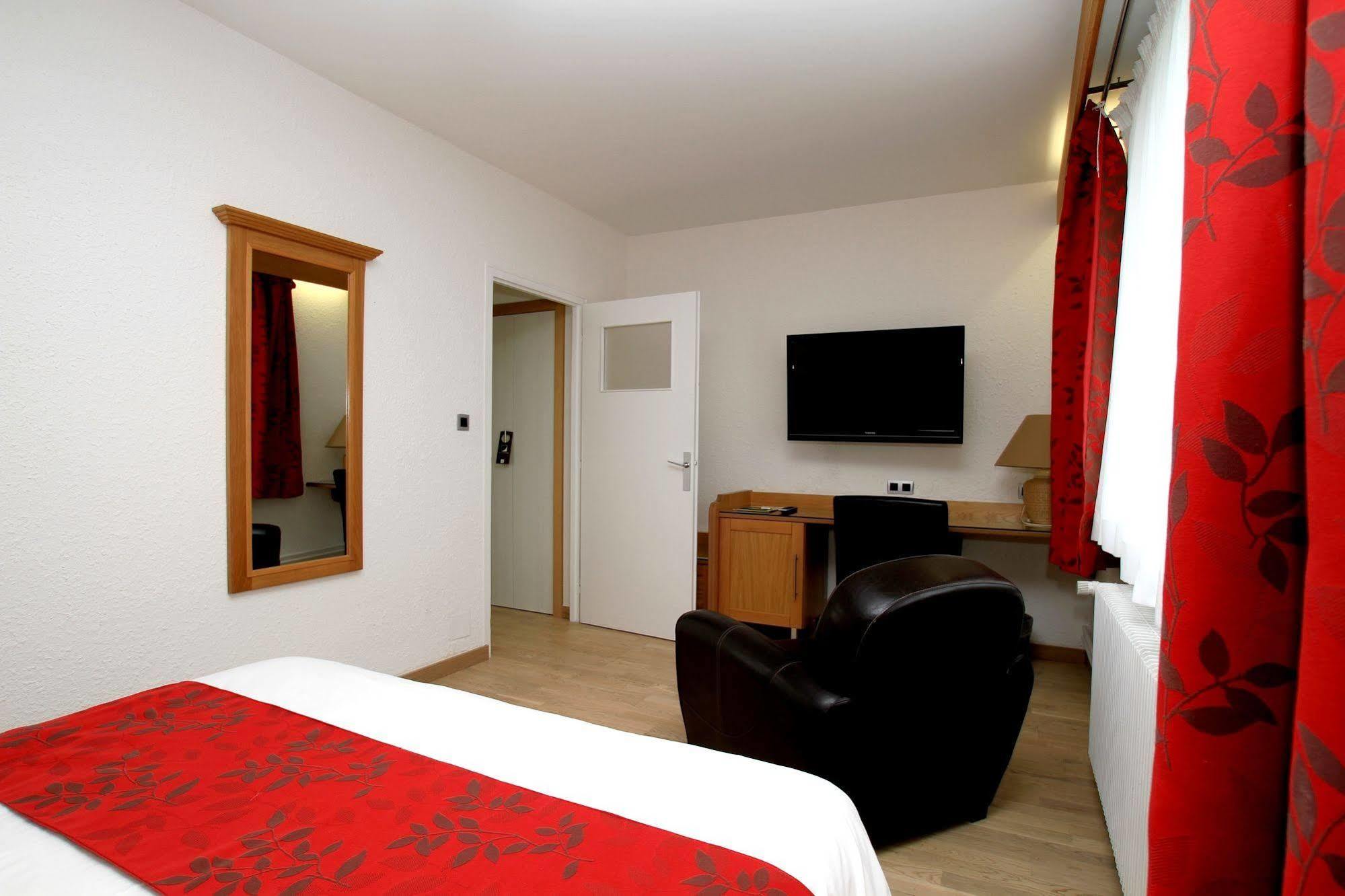 Logis Hotel Restaurant Spa Beau Site Luxeuil-les-Bains Luaran gambar